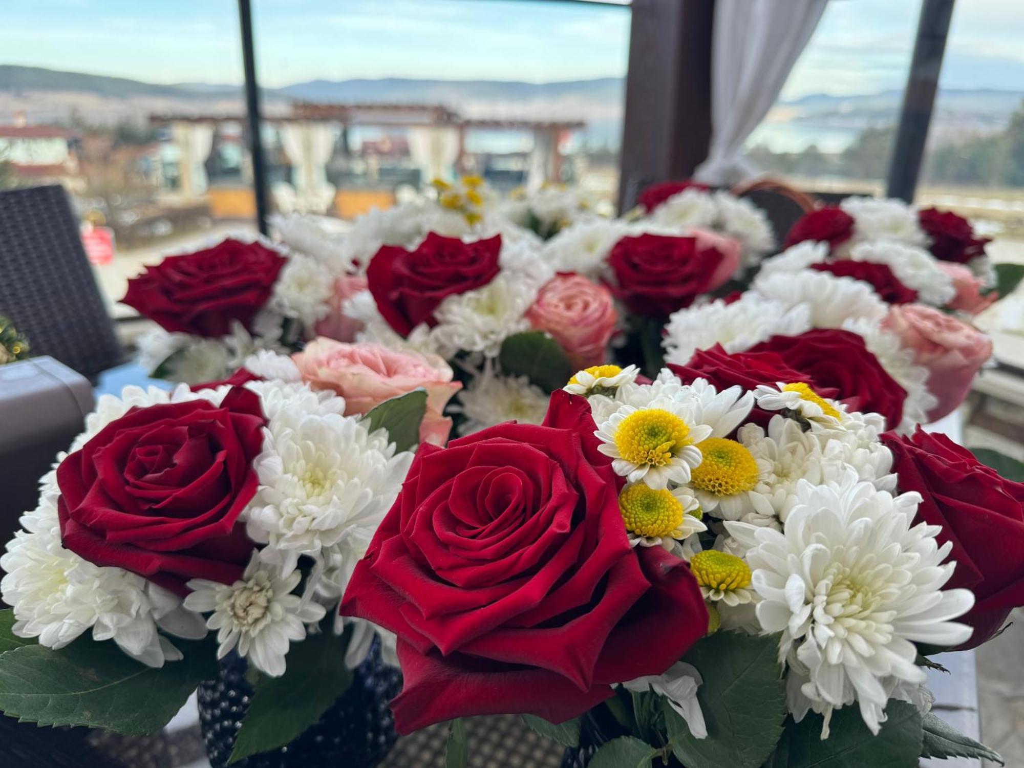 Family Hotel Eterno Tsigov Chark Zewnętrze zdjęcie