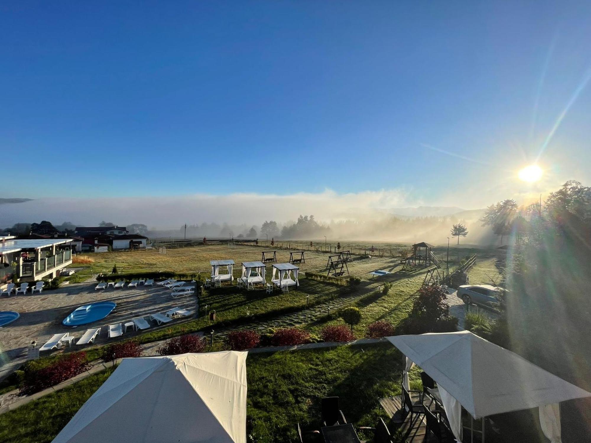 Family Hotel Eterno Tsigov Chark Zewnętrze zdjęcie